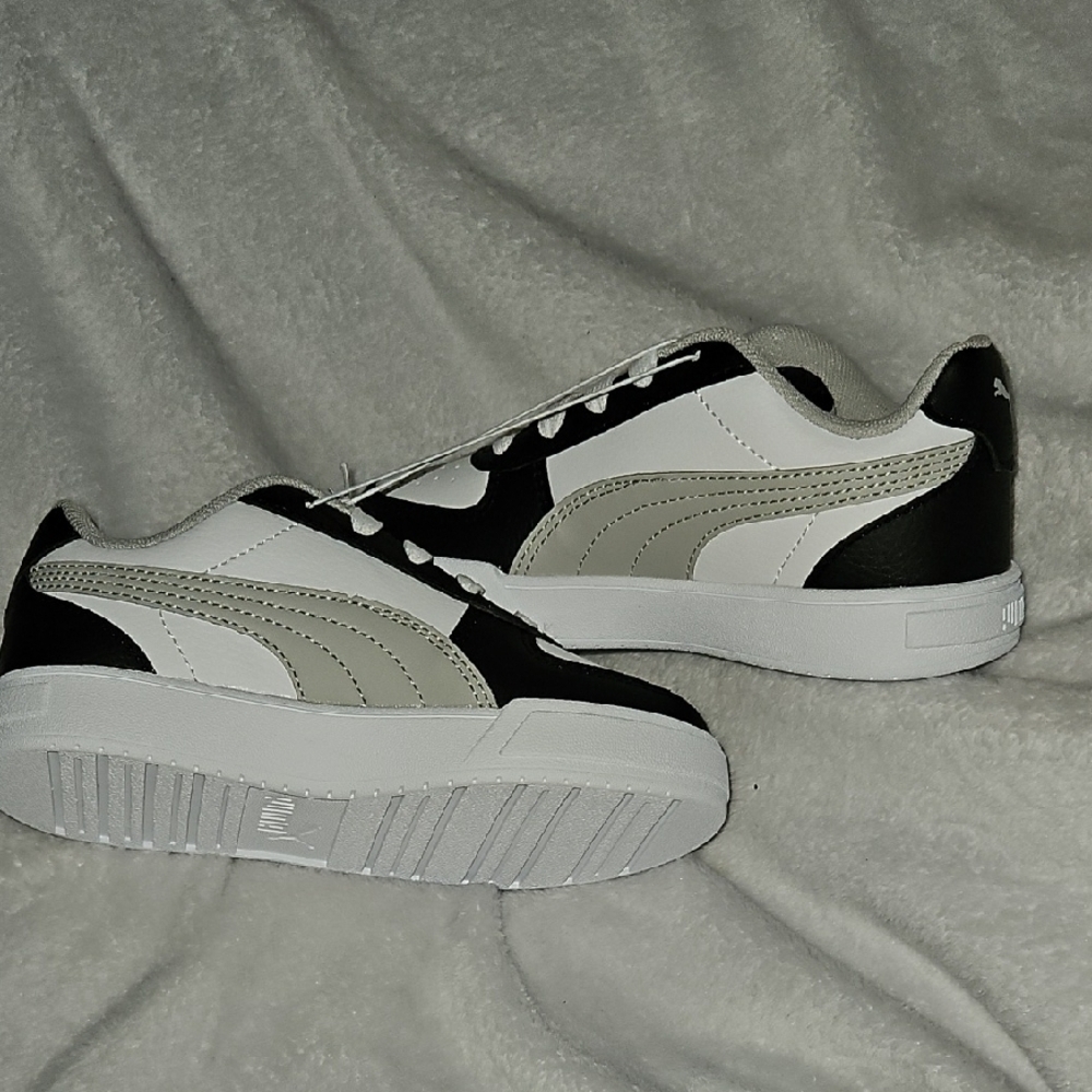 Puma Kids Black White Gray Court Sneakers Casual Sporty Low-Top Design Size 12 - Picture 5 of 10